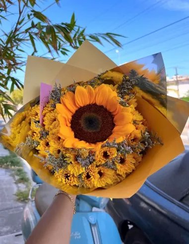 Ramo margaritas y girasol