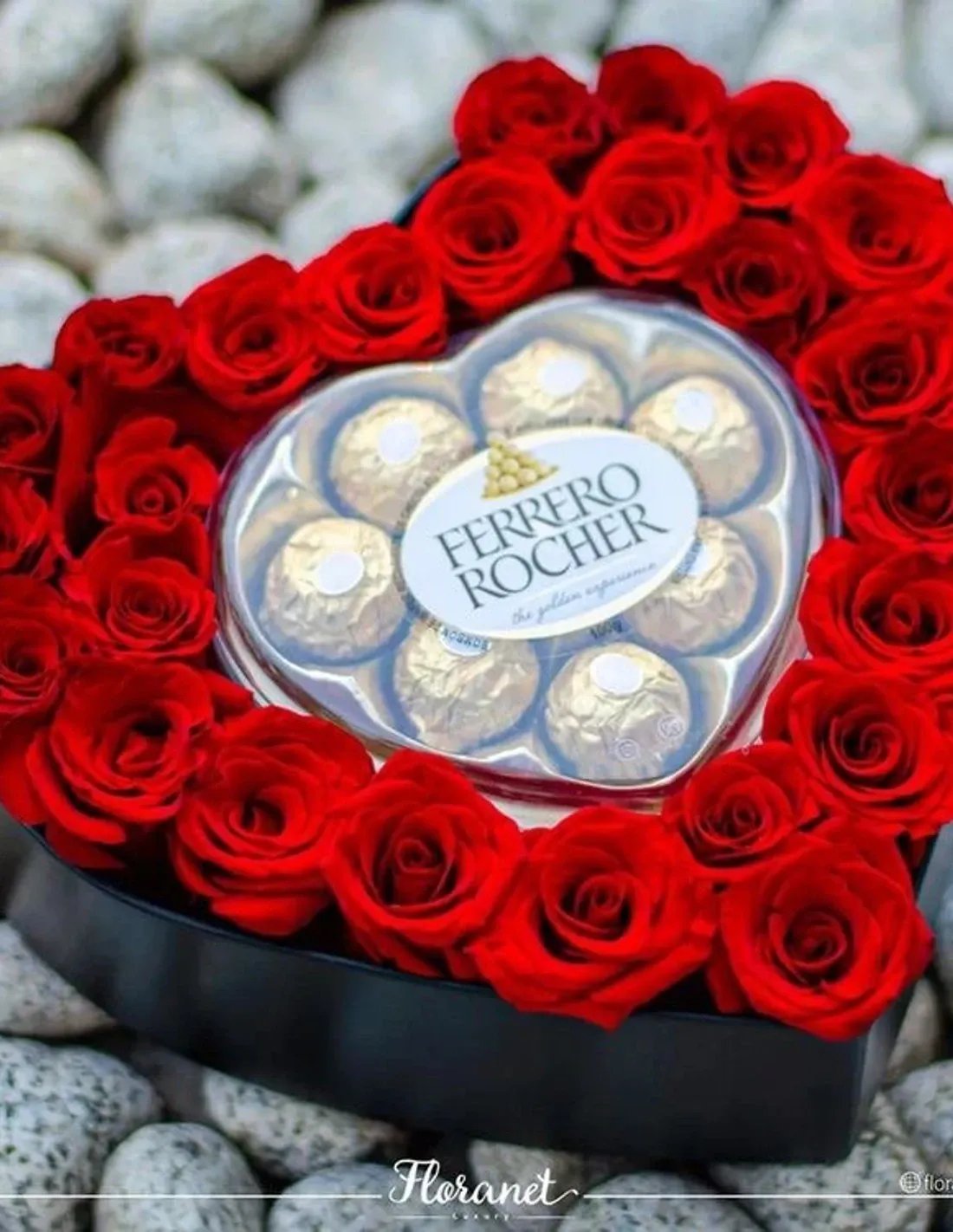 CAJA CORAZÓN FERREROS