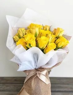 Ramo de rosas M