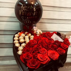 Caja XL rosas +ferrero