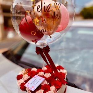 Caja de corazón con rosas 2 tonos+ burbuja personalizada